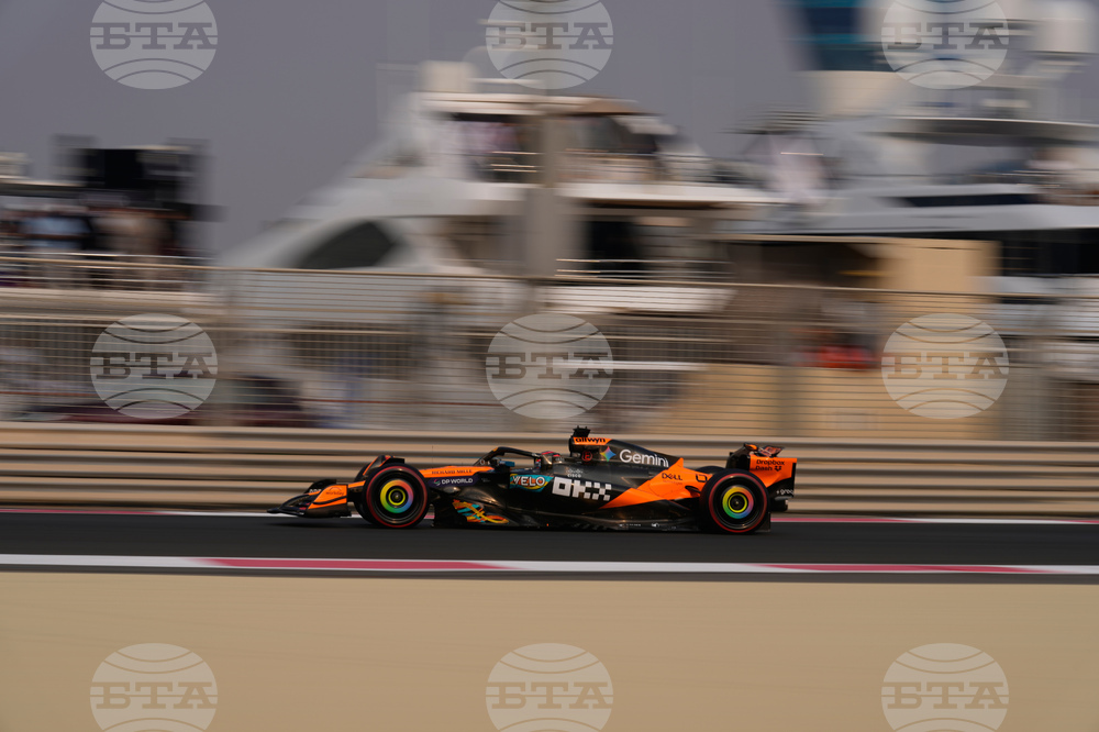 Abu Dhabi F1 GP Auto Racing