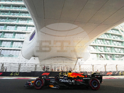 Abu Dhabi F1 GP Auto Racing