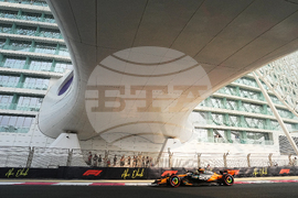 Abu Dhabi F1 GP Auto Racing