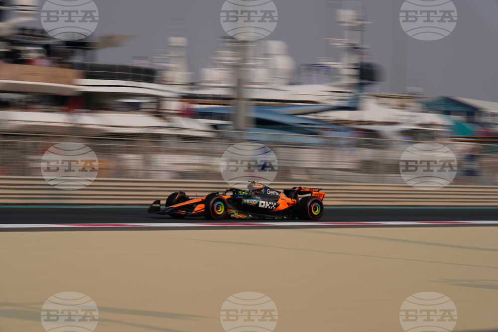 Abu Dhabi F1 GP Auto Racing