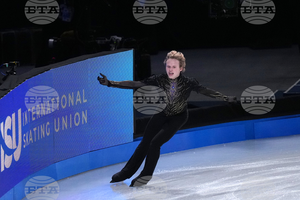 Иля Малинин постави нов световен рекорд и спечели титлата при мъжете на финала на Гран При по фигурно пързаляне в Токио