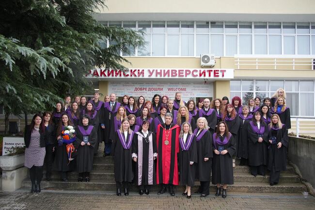 Педагогически специалисти, обучавали се в Тракийския университет, получиха своите дипломи