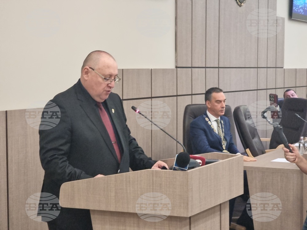 Бургас - „Почетен гражданин на Бургас“ - тържествено заседание на Общински съвет