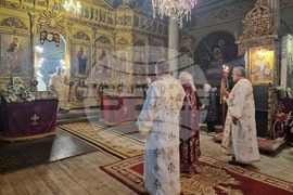 Разград - църква "Св. Николай Мирликийски Чудотворец" – света литургия