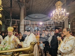 Разград - църква "Св. Николай Мирликийски Чудотворец" – света литургия