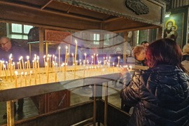 Разград - църква "Св. Николай Мирликийски Чудотворец" – света литургия