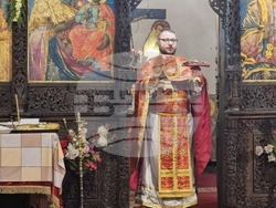 Плевен - църква "Свети Николай" - литургия