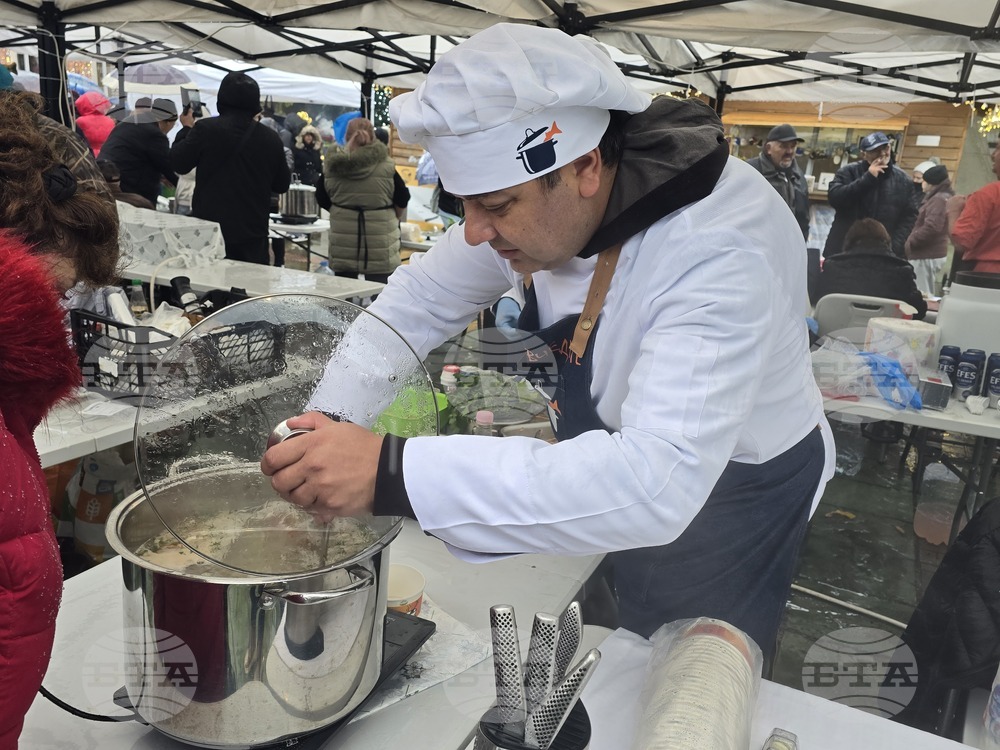 Десет състезатели участваха в кулинарна надпревара за титлата „Най-вкусна рибена чорба“ в Шабла