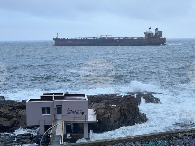 Ахтопол - танкер - бедствие