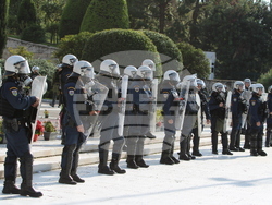 Гърция - Атина - шествие - годишнина от убийството на Алексис Григоропулос