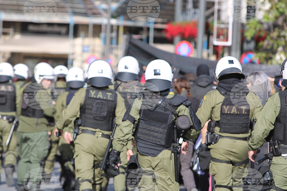 Гърция - Атина - шествие - годишнина от убийството на Алексис Григоропулос