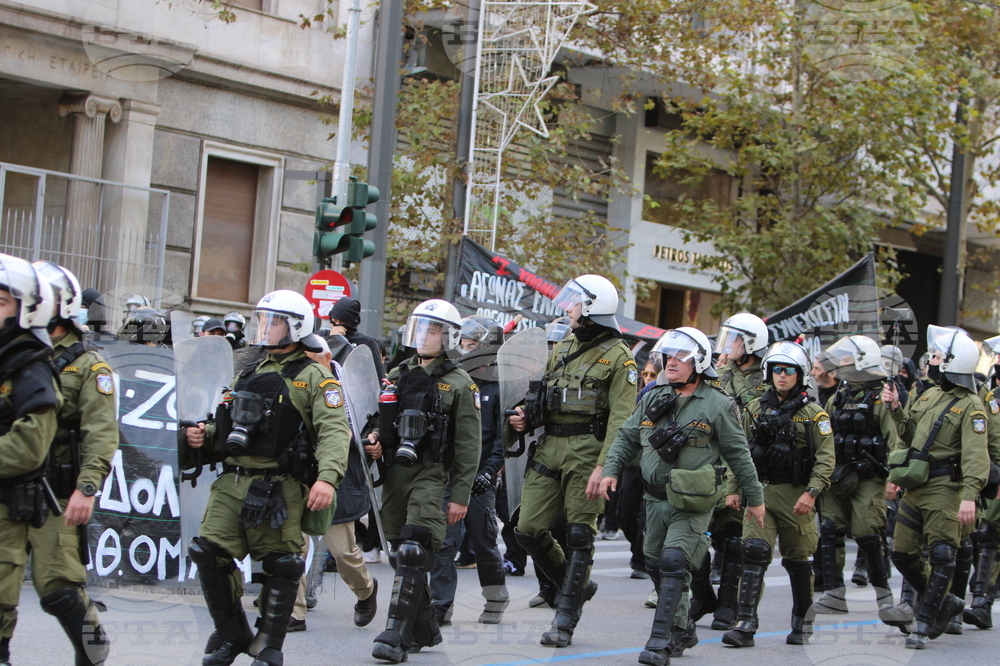 Гърция - Атина - шествие - годишнина от убийството на Алексис Григоропулос