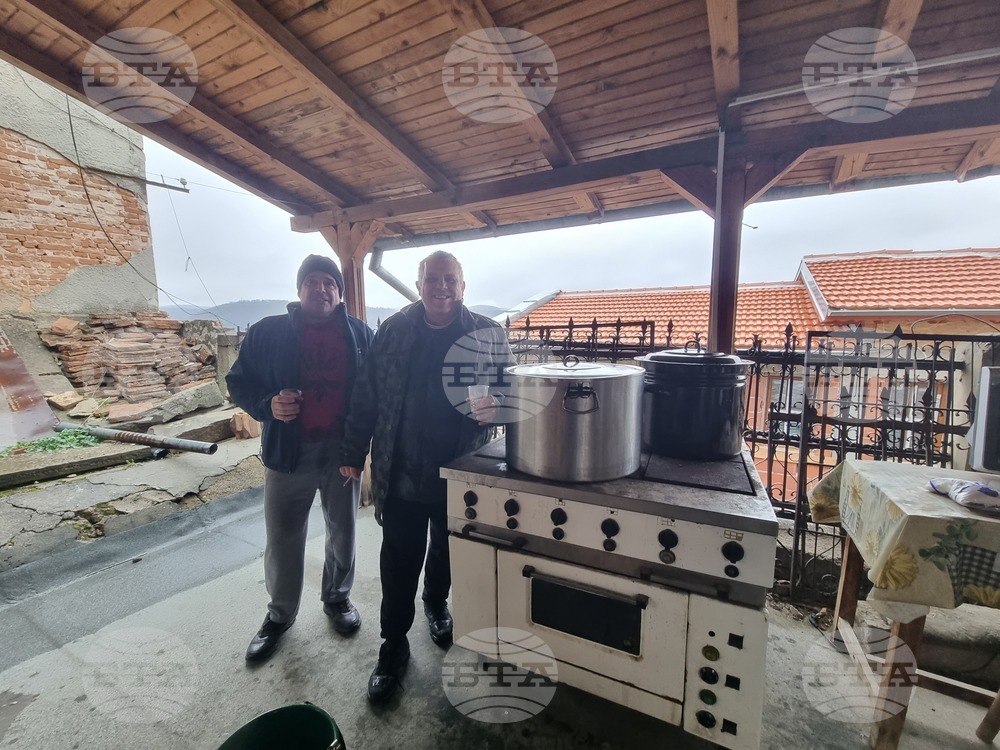 Велико Търново - църква „Свети Николай“ - храмов празник