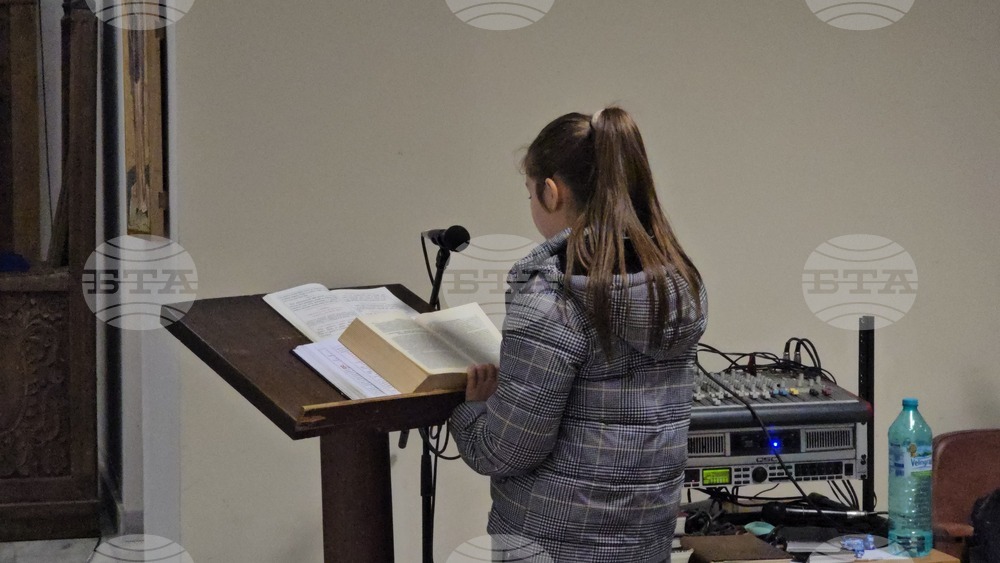 Ловеч - Никулден - служба