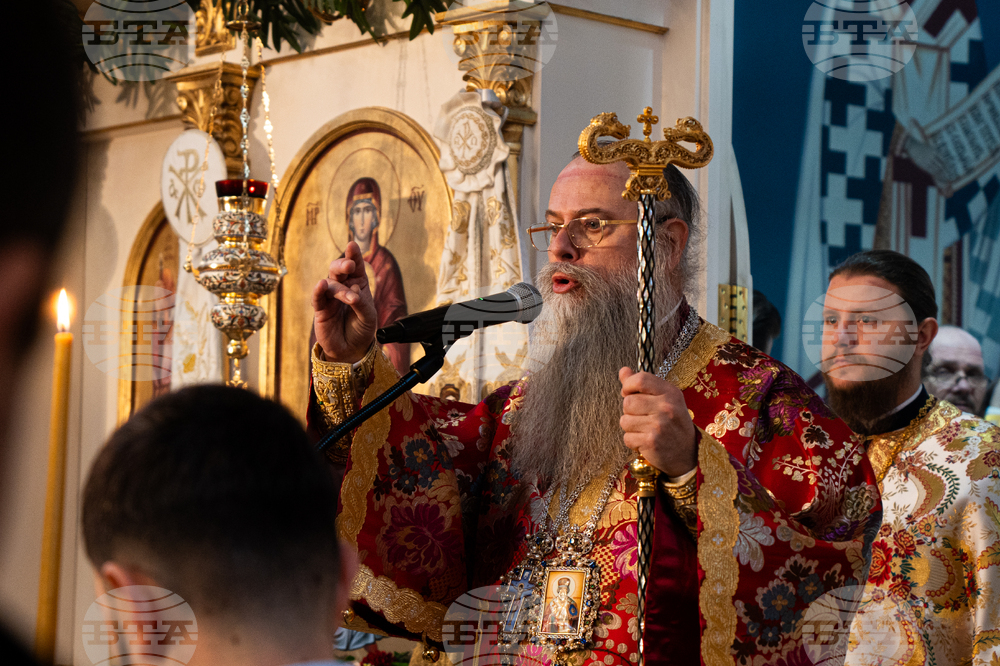 Пловдив - Никулден - храм „Св. Николай Чудотворец" - Пловдивски митрополит Николай - литургия