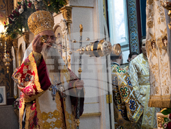 Пловдив - Никулден - храм „Св. Николай Чудотворец" - Пловдивски митрополит Николай - литургия