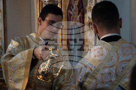 Пловдив - Никулден - храм „Св. Николай Чудотворец" - Пловдивски митрополит Николай - литургия
