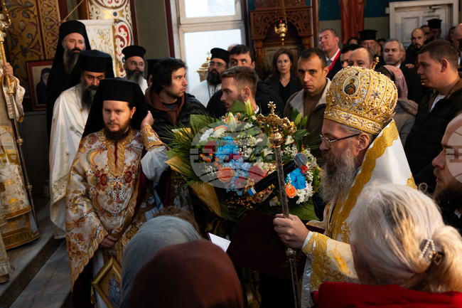 Пловдивският митрополит призова християните да очистят сърцата си и да не забравят, че вярата без дела е мъртва