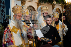 Пловдив - Никулден - храм „Св. Николай Чудотворец" - Пловдивски митрополит Николай - литургия