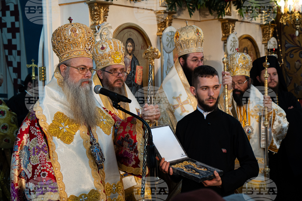 Пловдив - Никулден - храм „Св. Николай Чудотворец" - Пловдивски митрополит Николай - литургия