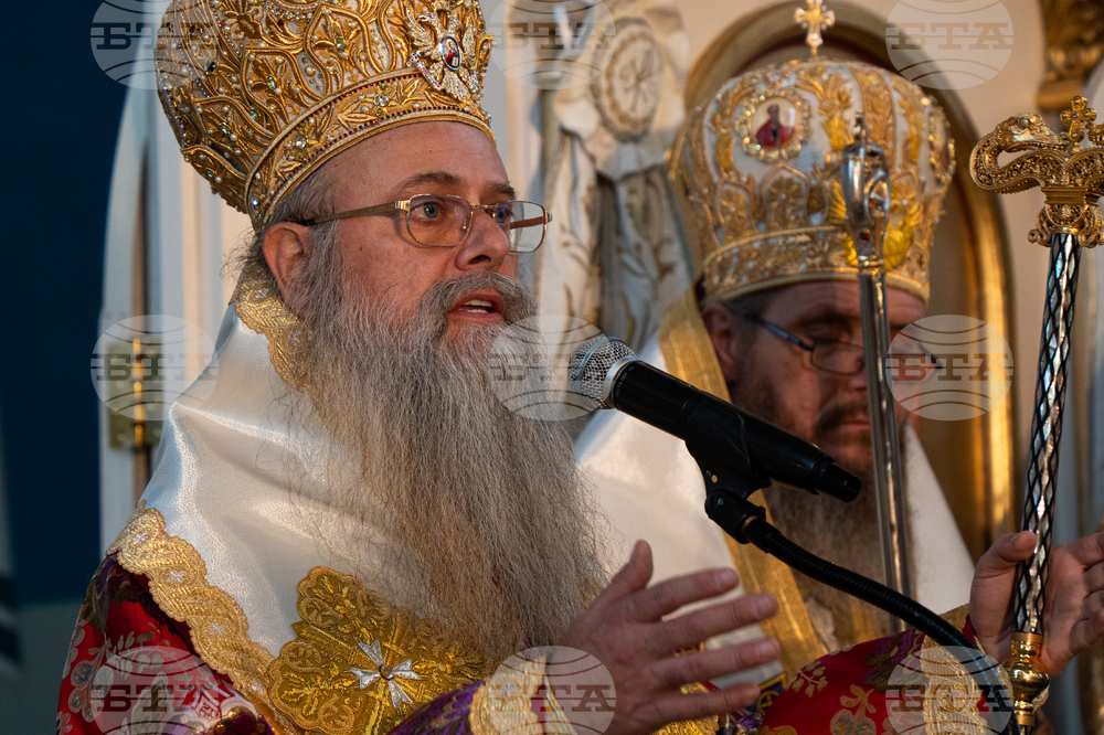 Пловдив - Никулден - храм „Св. Николай Чудотворец" - Пловдивски митрополит Николай - литургия