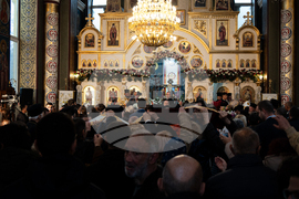 Пловдив - Никулден - храм „Св. Николай Чудотворец" - Пловдивски митрополит Николай - литургия