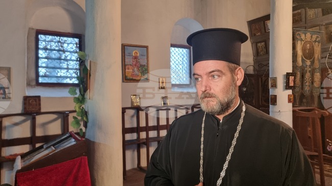 Село Мандра - храм „Света Неделя“ - блоготворителен базар