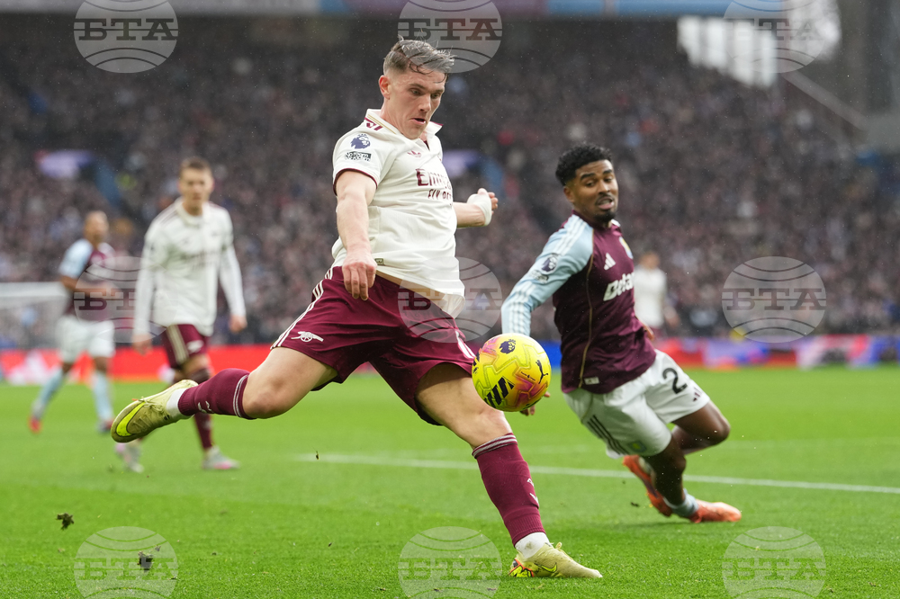 CORRECTION Britain Premier League Soccer