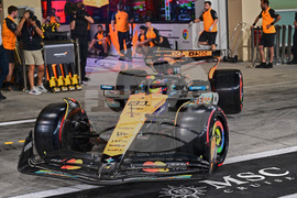 Abu Dhabi F1 GP Auto Racing