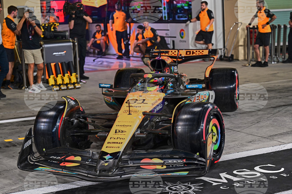Abu Dhabi F1 GP Auto Racing