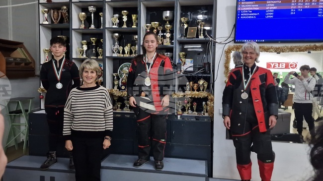 В България липсват добре развити стрелкови центрове, какъвто има в Търговище, каза за БТА председателят на БОК Весела Лечева