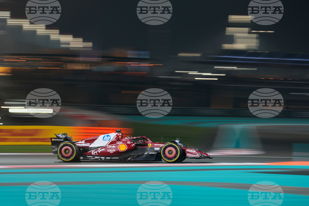 Abu Dhabi F1 GP Auto Racing
