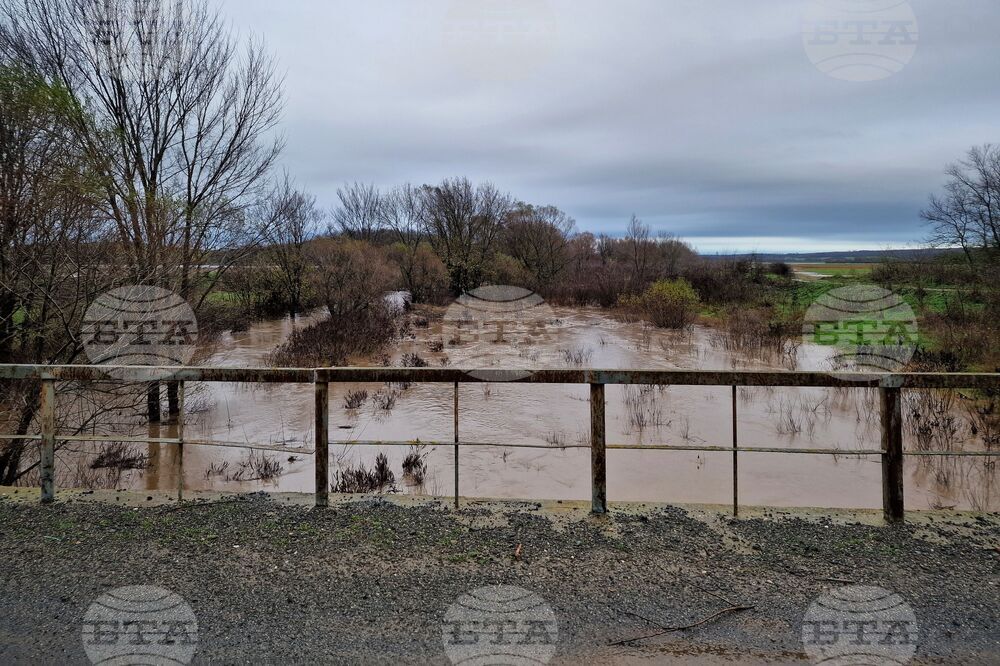 Село Извор - река Факийска - наводнени участъци
