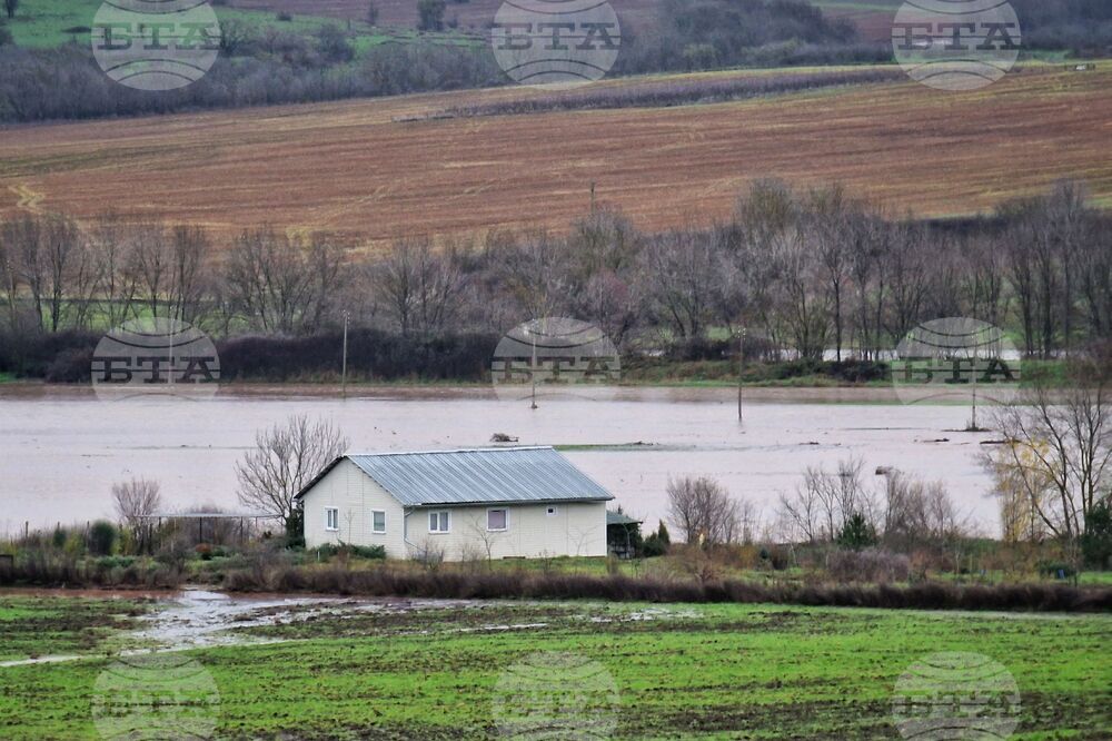 Село Извор - река Факийска - наводнени участъци