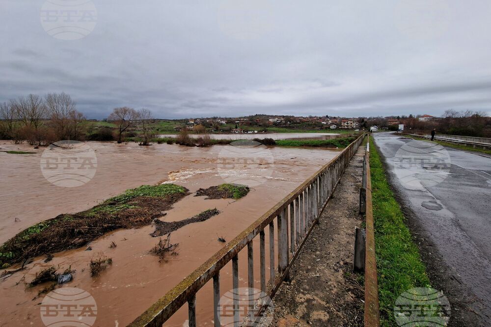 Село Извор - река Факийска - наводнени участъци