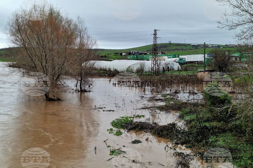 Село Извор - река Факийска - наводнени участъци
