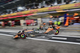 Abu Dhabi F1 GP Auto Racing