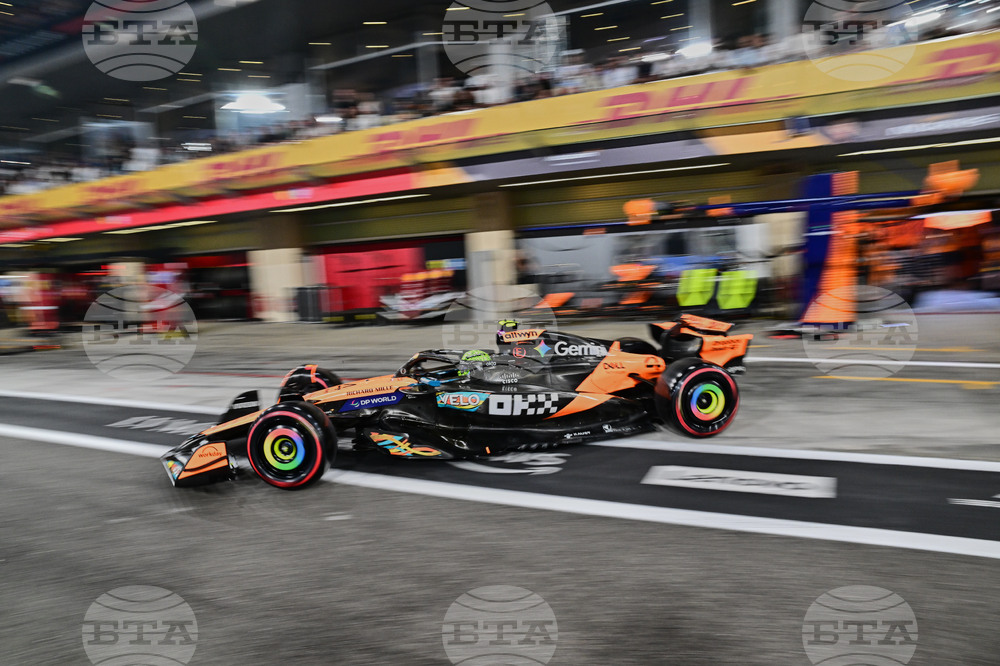 Abu Dhabi F1 GP Auto Racing