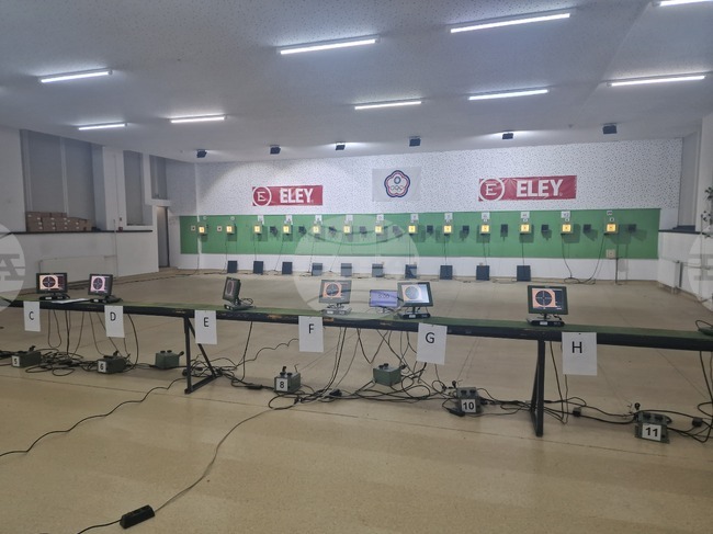 Димитър Николов и Весела Лечева ще открият Европейското първенство по спортна стрелба в Бургас