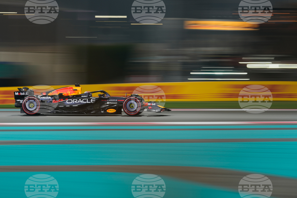 Abu Dhabi F1 GP Auto Racing