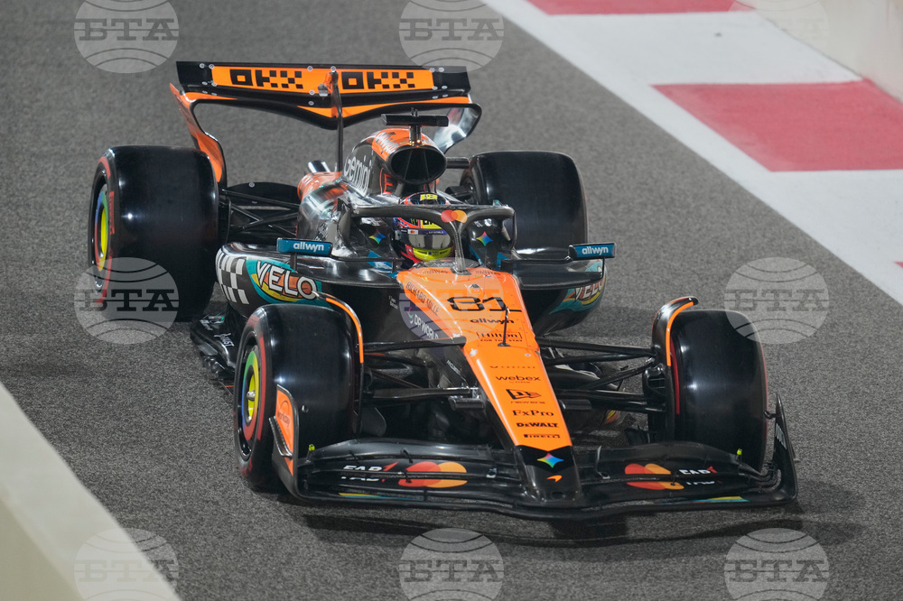 Abu Dhabi F1 GP Auto Racing