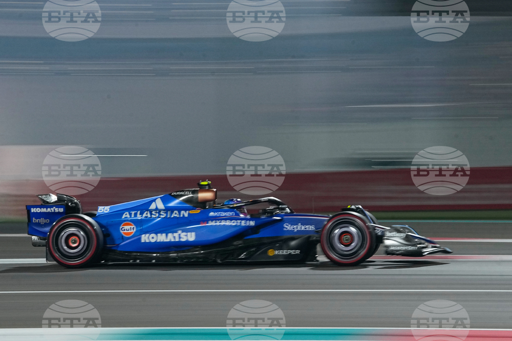 Abu Dhabi F1 GP Auto Racing