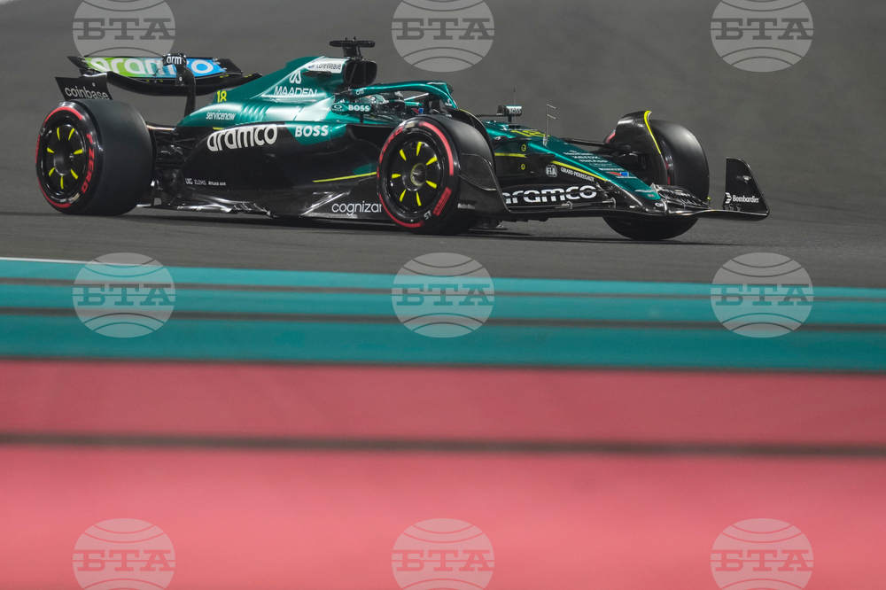 Abu Dhabi F1 GP Auto Racing