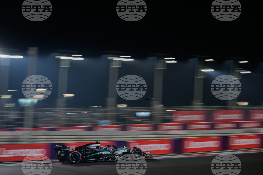 Abu Dhabi F1 GP Auto Racing