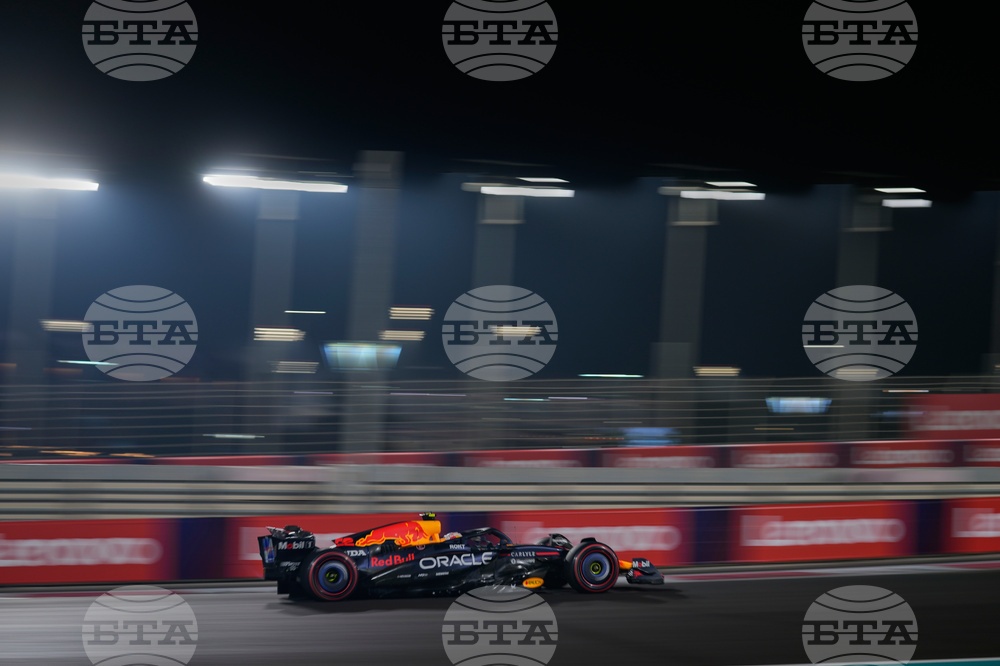 Abu Dhabi F1 GP Auto Racing