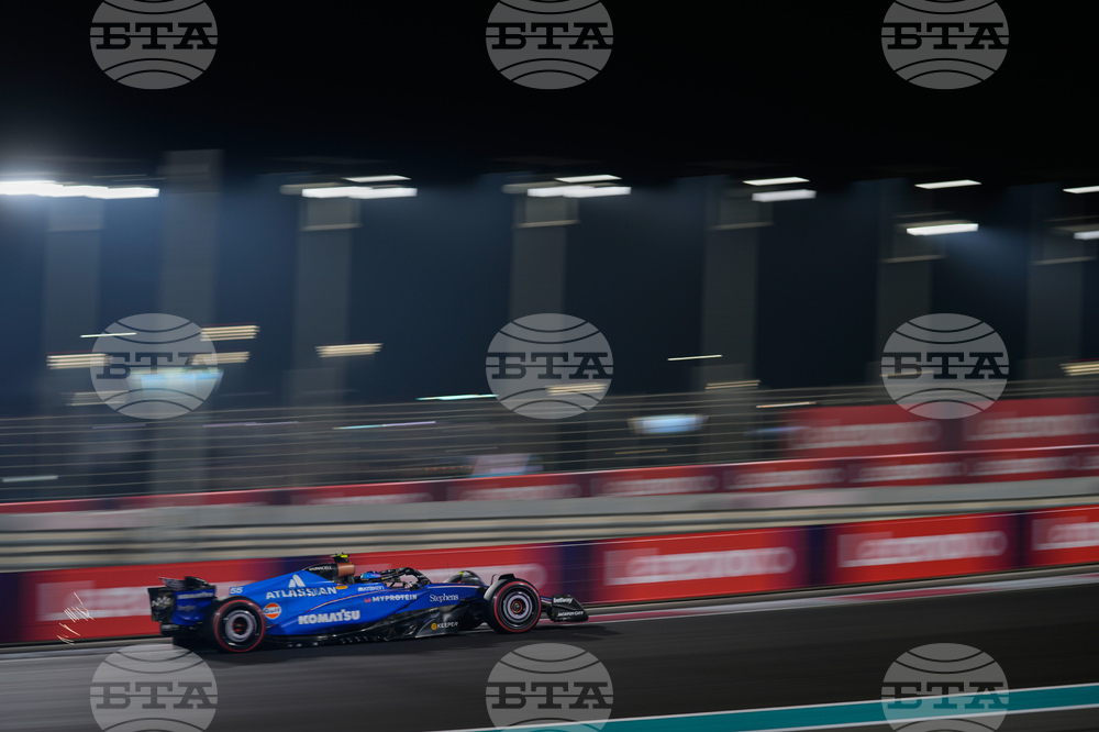 Abu Dhabi F1 GP Auto Racing