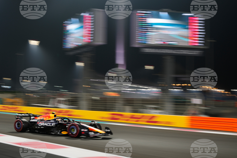 Abu Dhabi F1 GP Auto Racing