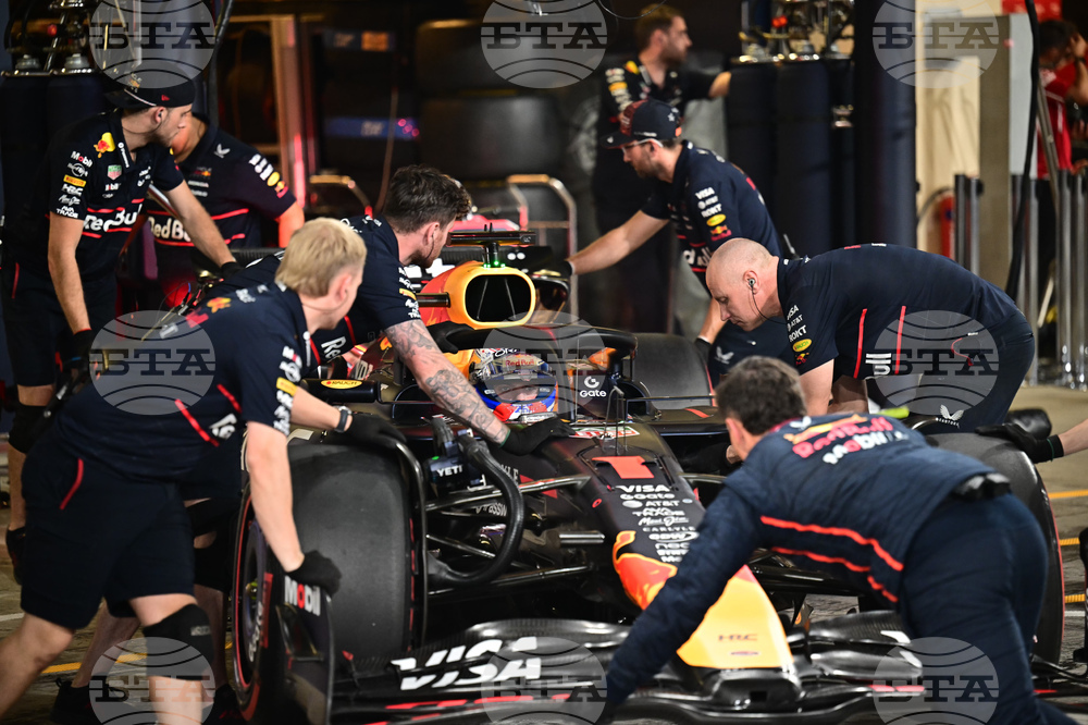 Abu Dhabi F1 GP Auto Racing