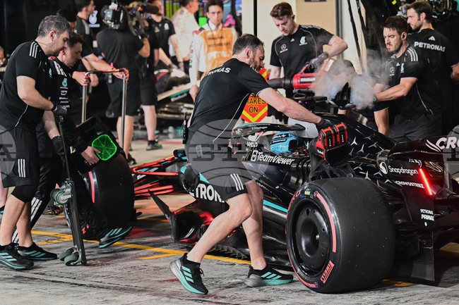 Джордж Ръсел е впечатлен не само от Мерцедес в първия ден на тестовете в Барселона, а и от други отбори