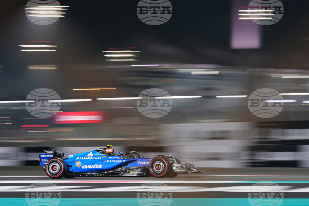 Abu Dhabi F1 GP Auto Racing